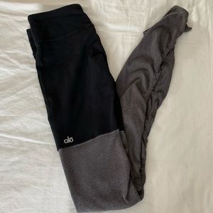 Alo Yoga Midrise Goddess Leggings